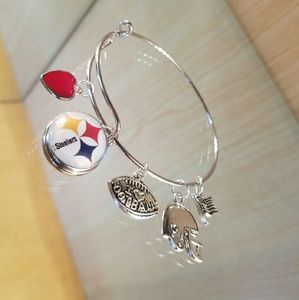 Pittsburgh Steelers charm bracelet