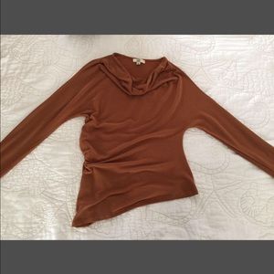 EUC L Apricot Lane sweater