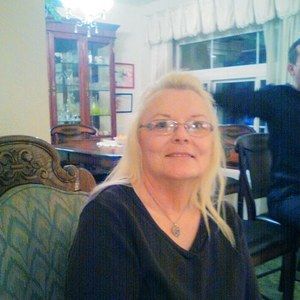 Meet your Posher, Christine