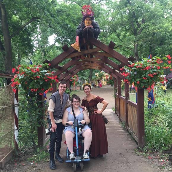 Meet your Posher, Frances - Picture 1 of 1