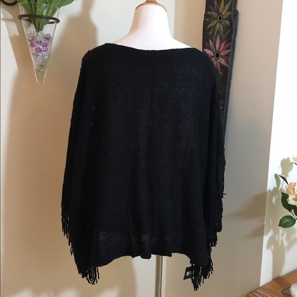✔️1 Left!✔️Jet Black Fringed Poncho - Picture 3 of 4