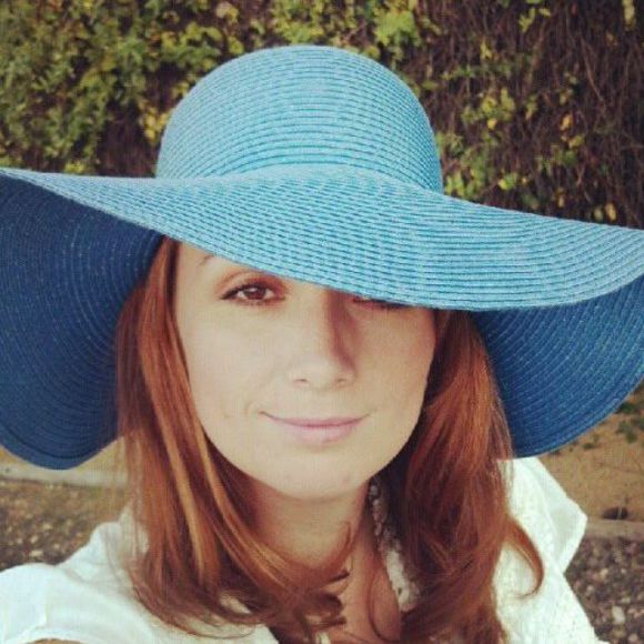 Meet your Posher, Mandy