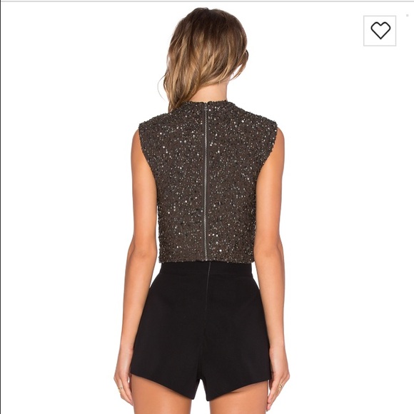 ✨FINAL SALE✨Alice + Olivia bridge drape hinecktop - Picture 2 of 4