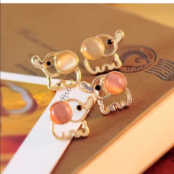 Jewelry - Adorable Opal pierced elephant charm earrings new