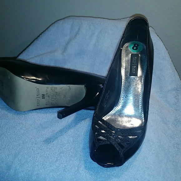 CLASSIC PEEP TOE HEELS NOT WORN - Picture 1 of 4