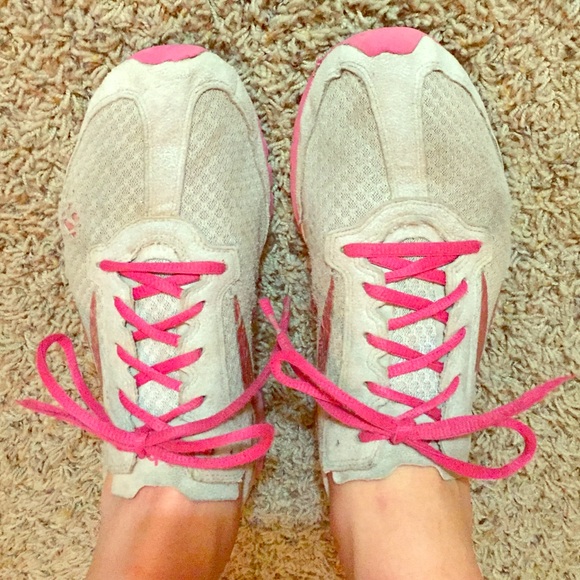 Pink Reebok tennis shoes