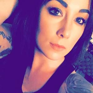 Meet your Posher, Devin