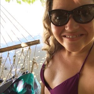 Meet your Posher, Juliana