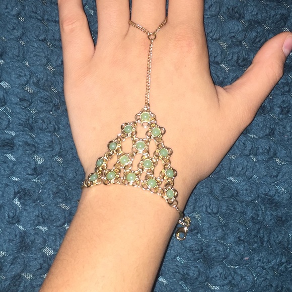 Hand bracelet. Never worn. - Picture 1 of 2