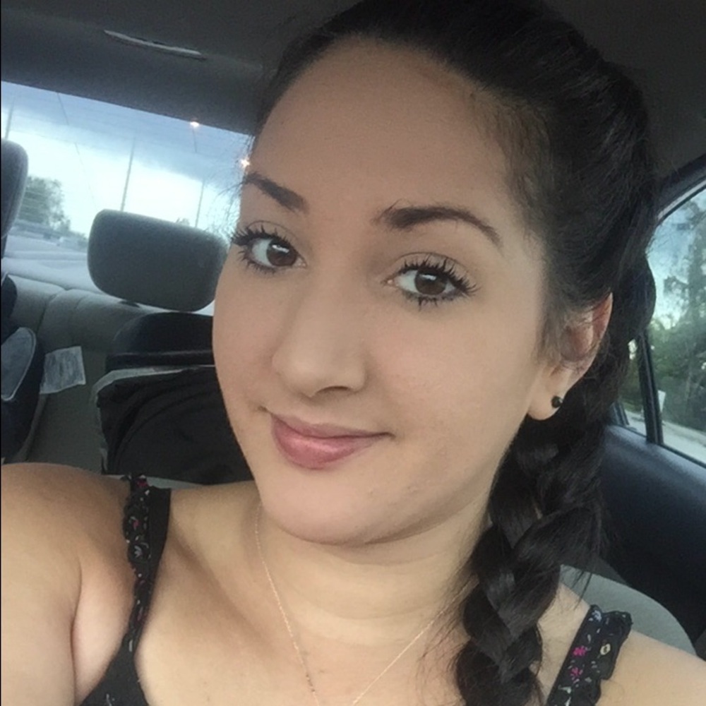 Meet your Posher, Stacey