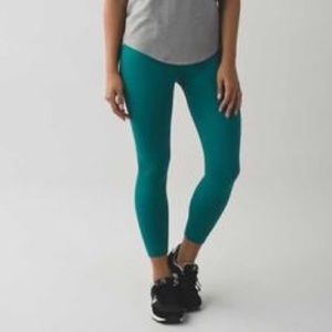 Lululemon Zone In Tight pants