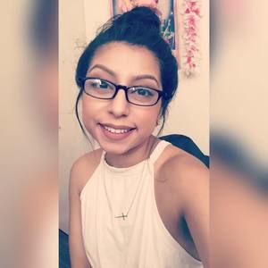 Meet your Posher, Araceli