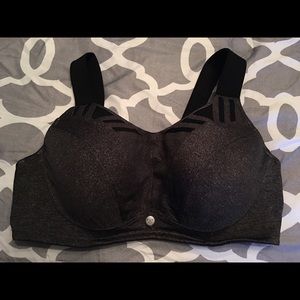 Livi Active Convertible Max Support Sports Bra