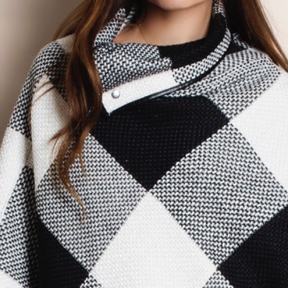 FLASH SALE 🌟 Cowl Neck Plaid Poncho - Picture 3 of 3