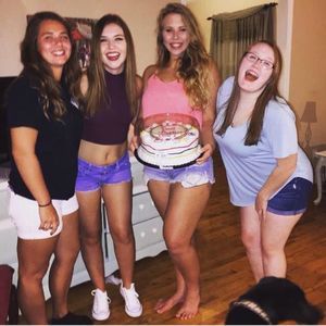 Meet your Posher, Sydney