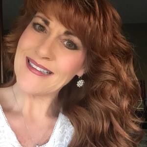 Meet your Posher, Leslie