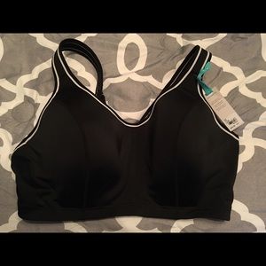 Livi Active Molded Underwire Sport Bra
