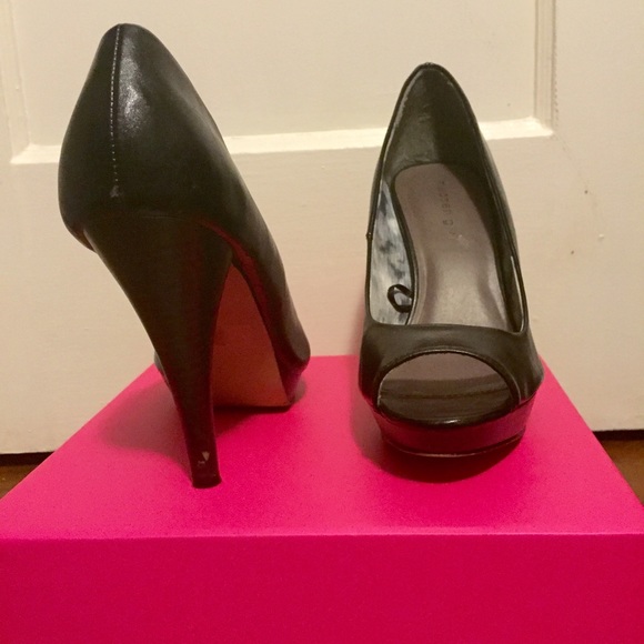 Madden Girl black open toe heels - Picture 2 of 4