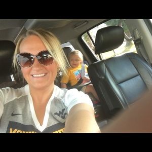 Meet your Posher, Vanessa