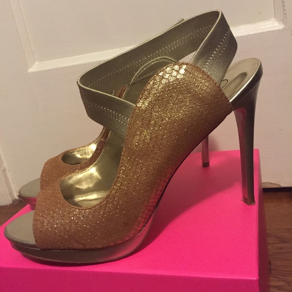 Carlos Santana gold and orange heels - Picture 4 of 4