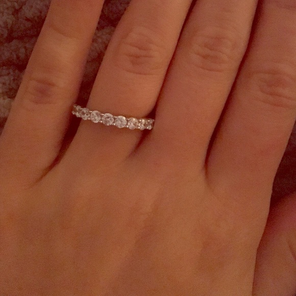 Crislu cubic zirconia ring