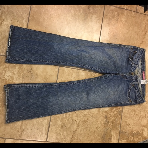 Levi boot cut flare jeans