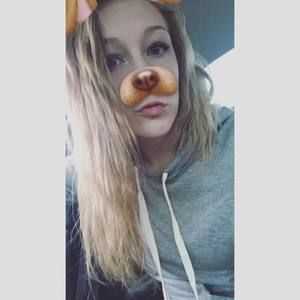 Meet your Posher, Mackenzie