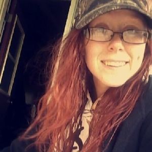 Meet your Posher, Lacy