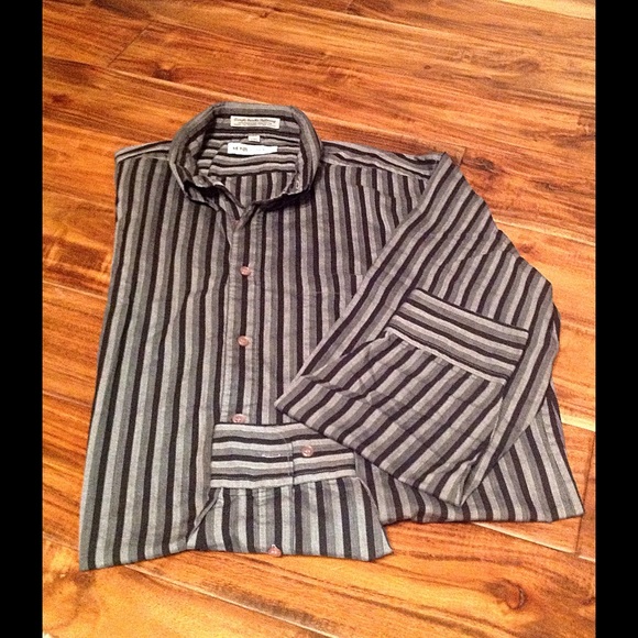 monte carlo Other - Mens Dress or Casual long sleeve shirt - 16-16-1/2 monte carlo Other - Mens Dress or Casual long sleeve shirt - 16-16-1/2