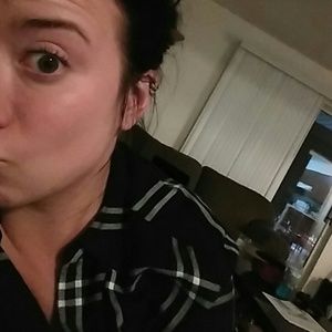 Meet your Posher, Liz