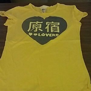 Used women's t-shirt