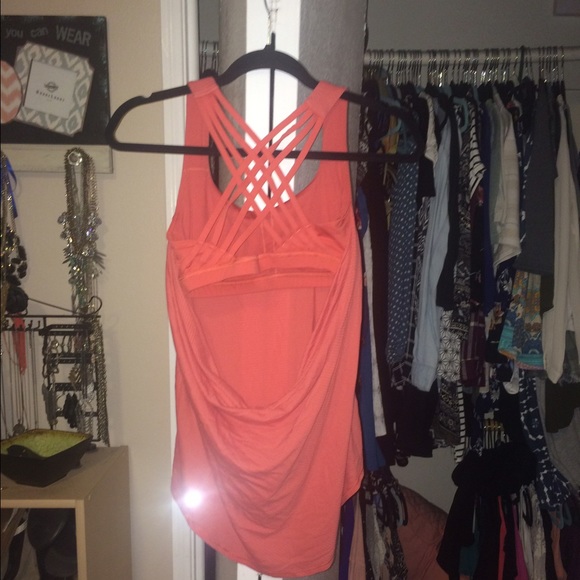 Lululemon wild tank - Picture 1 of 2