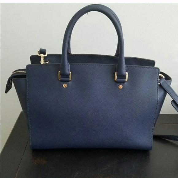 Michael Kors Selma - Picture 4 of 8