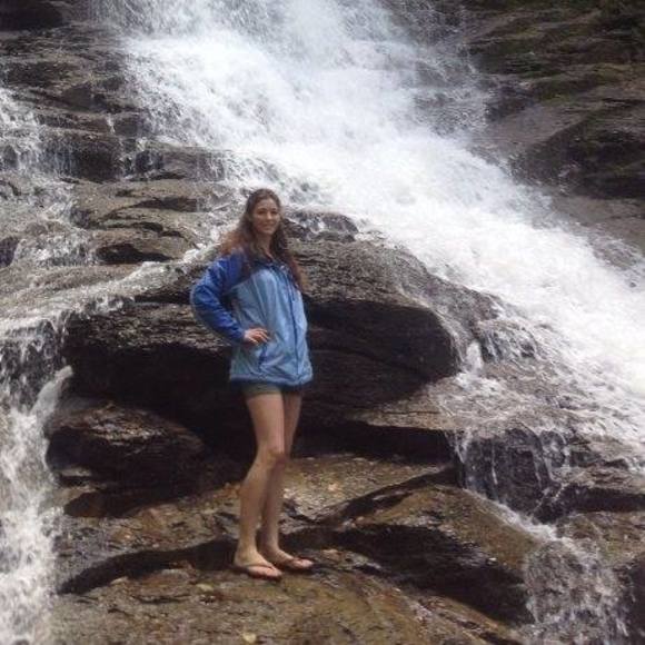 Meet your Posher, Lisa