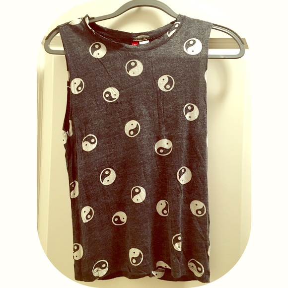 H&M Yin & Yang tank top