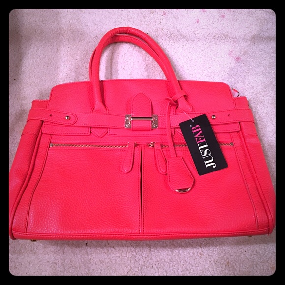 Just Fab purse NWT!