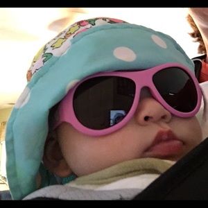 Meet your Posher, Holly