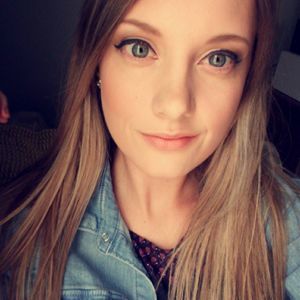 Meet your Posher, Alicia