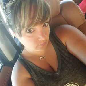 Meet your Posher, Katrina