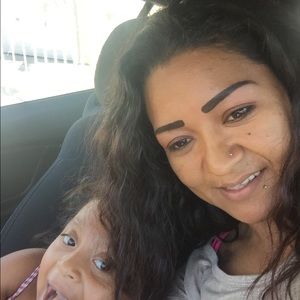 Meet your Posher, Alba