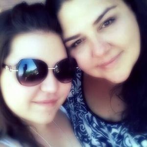 Meet your Posher, Ileana