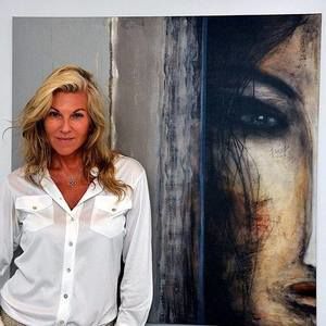 Meet your Posher, Lena