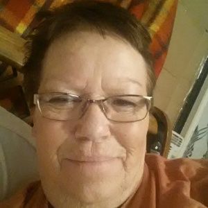 Meet your Posher, Deanna