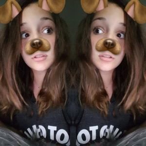 Meet your Posher, Aja