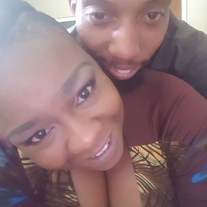 Meet your Posher, Valoria