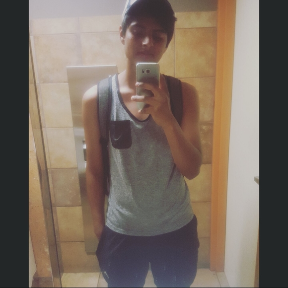 Meet your Posher, Jeronimo - Picture 1 of 1