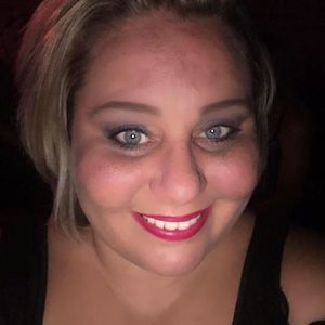 Meet your Posher, Stephne