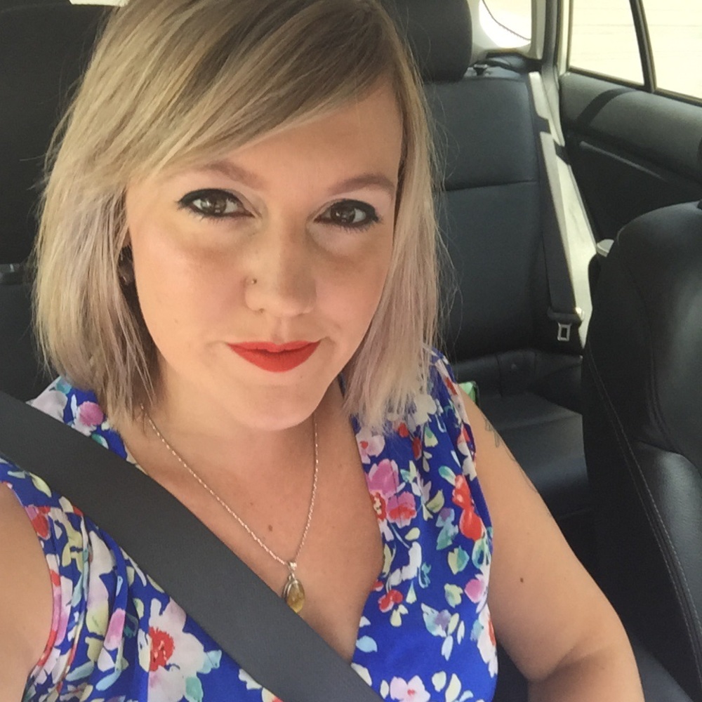 Meet your Posher, Amy