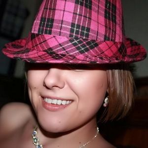 Meet your Posher, Cristi