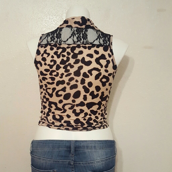 cute Leopard print top - Picture 3 of 4